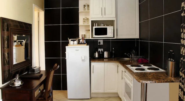 Номер Standard Opikopi Guest House