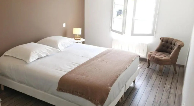 Вилла Hôtel Le Square