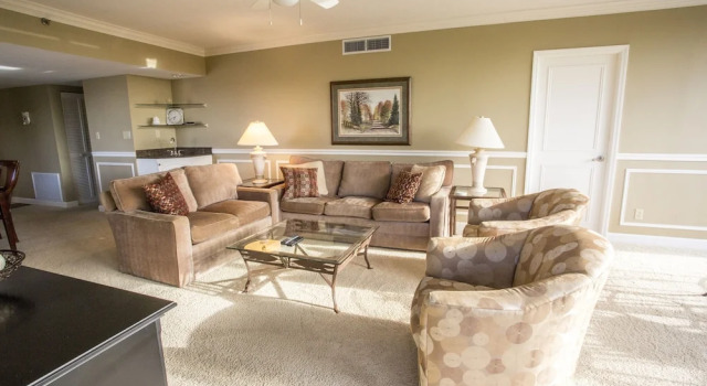 Gulf And Bay Club- F208 Updated And Great Views! 2 Bedroom Condo