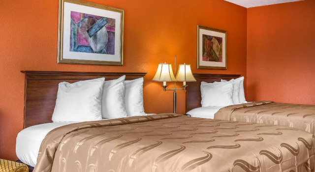 Четырёхместный номер Standard Quality Inn Duncan Spartanburg West