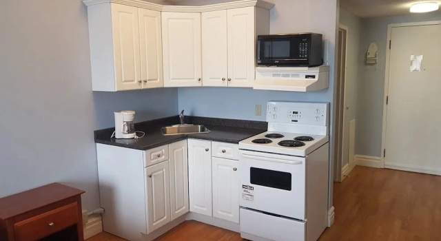 Студия Claymore Inn and Suites