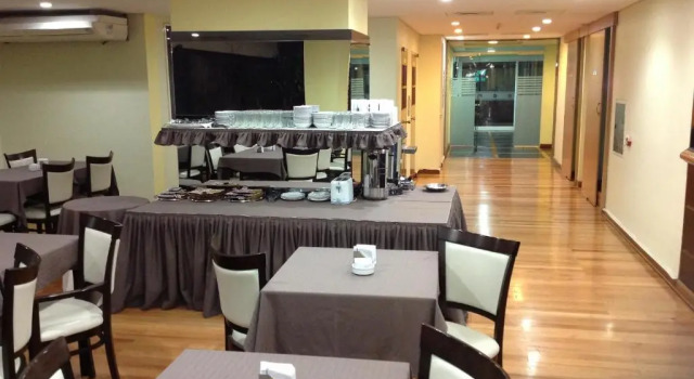 Трёхместный номер Standard с красивым видом из окна Quintana Hotel