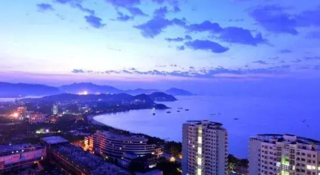 Sanya Fuyu Residence Scenic Apartment (Dadonghai Beach), Prenota Appartamento Sanya Hainan