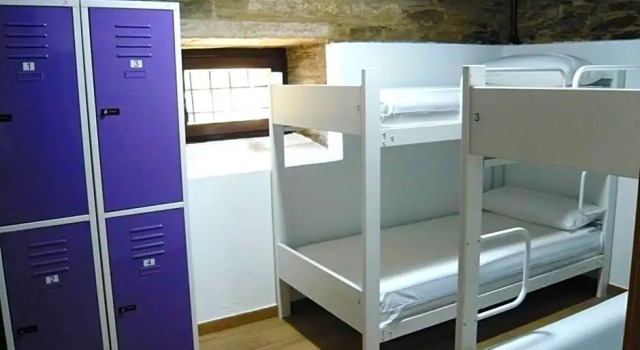 Albergue El Paso, Prenota Hotel Vega de Valcarce 
