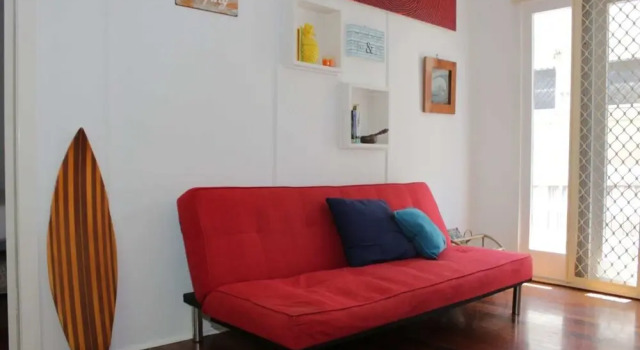 Eclectic 1 Bedroom Apartment in the Heart of Palm Beach, Book Apartment Palm Beach Gold Coast