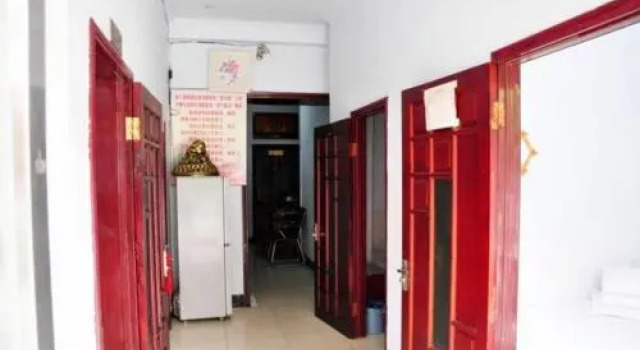 Benxi Huanren Sunshine Guesthouse, Rezervasyon Otel Huanren Liaoning