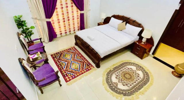 Апартаменты Cheerful 1 Bedroom Spacious Apartment With Rooftop Open View
