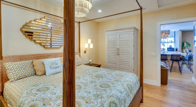 Коттедж Hawthorne Home w/ Covered Patio & Basketball Court