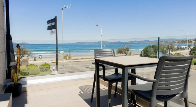 Номер Luxury Hostal Montevideo Camino De Santiago & Beachfront