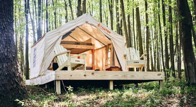 Tentrr â Hollow Tree Camp, Reserva ahora Hotel Waymart Pensilvania