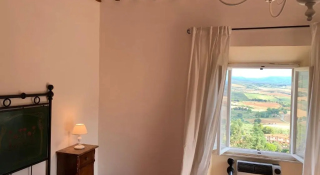 Двухместный номер Standard с видом на сад Casa Cerboneschi B&B in a medieval village with Panoramic Tuscan Hills