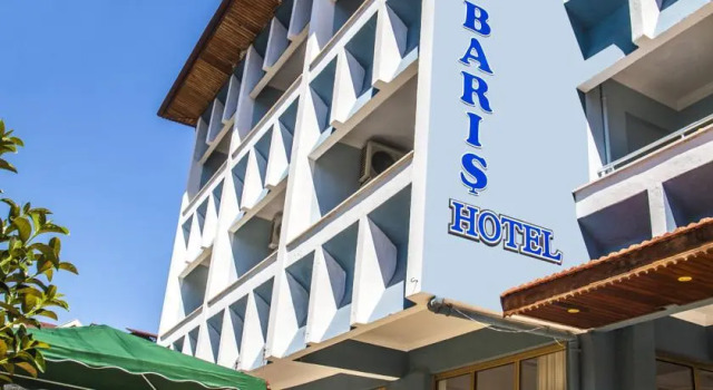 Baris Hotel