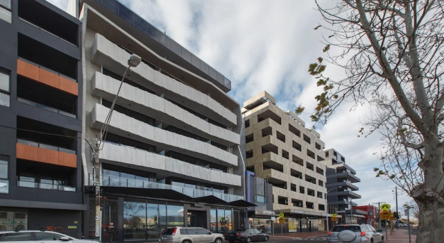 Harvard Apartments by Ready Set Host, Book Apartment Melbourne 
