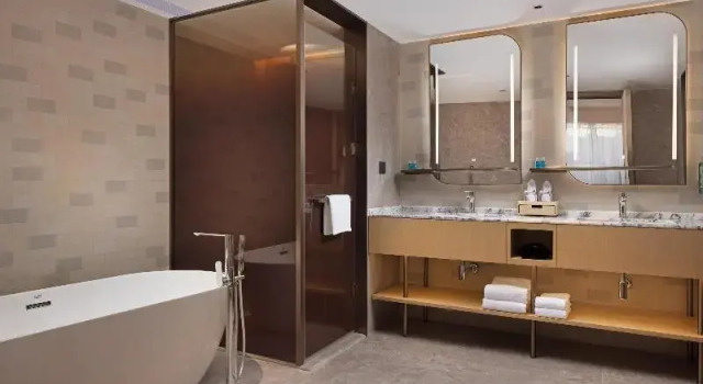 Двухместный люкс Deluxe Hilton Garden Inn Shaoguan Furong New Town