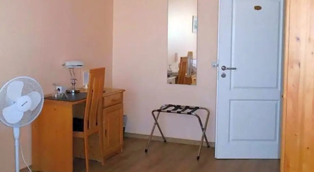 Hotel-Pension Hommen, Забронировать Отель Кобленц Долина Среднего Рейна, рядом с Franzosenfriedhof
