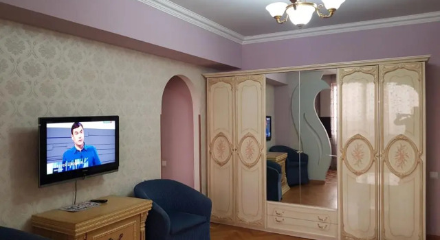 City Center in Yerevan Apartament-44, Забронировать Отель Отели Еревана с парковкой, рядом с Ереванский государственный университет, Парковка