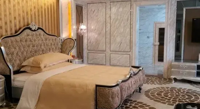 Люкс Presidential с видом на город Gold Diamond International Hotel