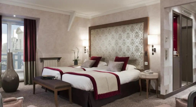 Люкс с видом на море Grand Hôtel Des Thermes