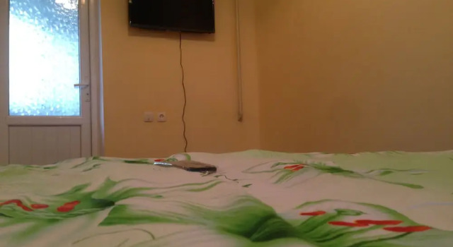 Hostel Nur, Book Hostel / Vandrerhjem Hostels i Osh region, Hostel / Vandrerhjem