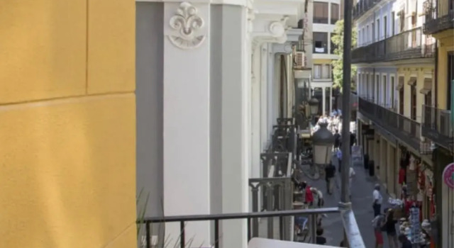 Mercat Suites, Забронировать Отель Сьютат Белла 