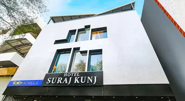 Suraj Kunj, Забронировать Отель Отели штата Махараштры 3 звезды, 3*