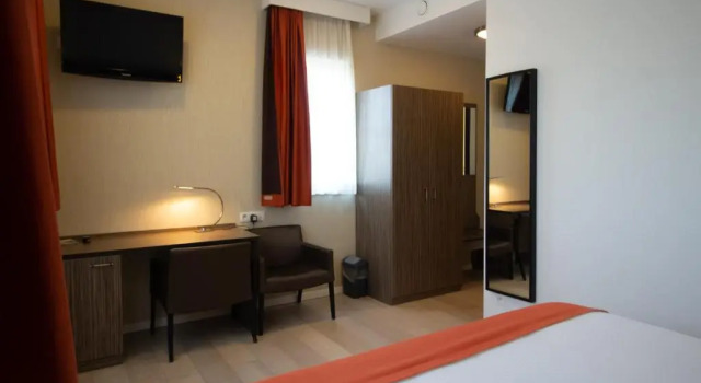Двухместный номер Superior Hotel Taormina Brussels Airport