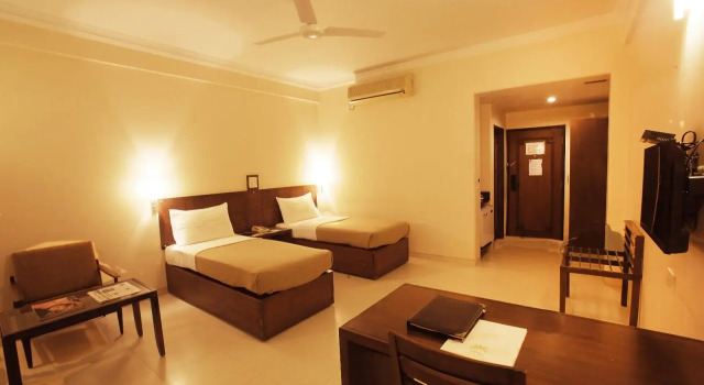 Hotel Express Residency-Jamnagar, Boek Hotel Hotels in Gujarat met parkeren, Parkeren