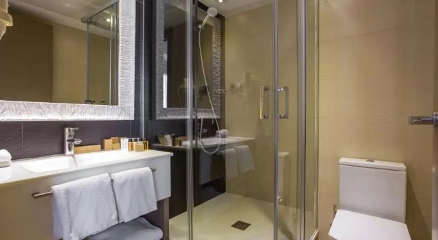 Полулюкс Musik Boutique Hotel