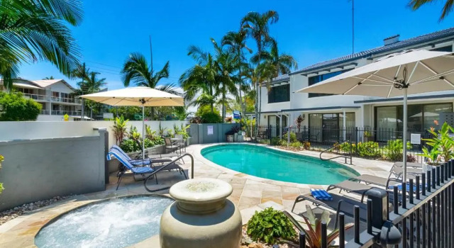 Апартаменты с 2 комнатами Noosa Place Resort