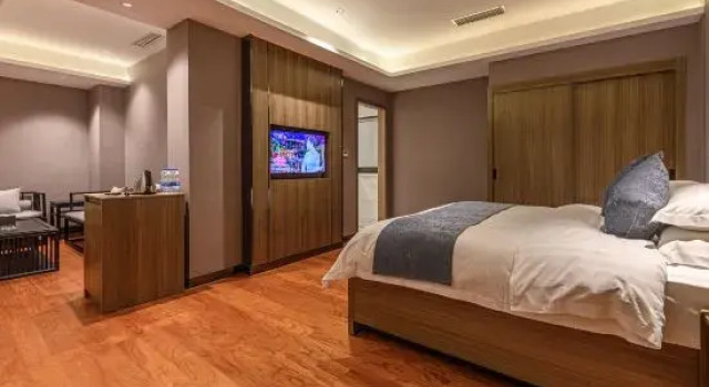 Люкс Ease Hotel (Suzhou Wujiang Pedestrian Street)