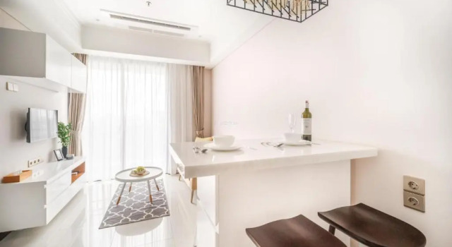 New Modern & Serene 2BR Apt Connected to Mall