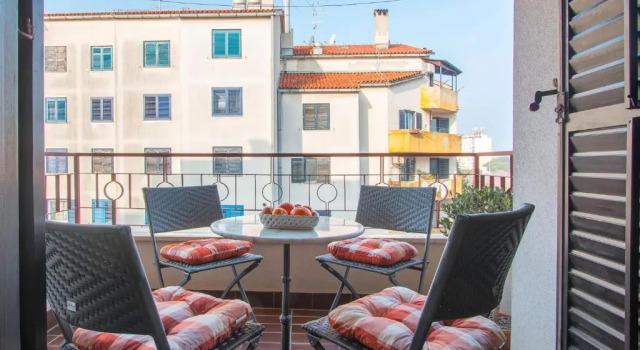Апартаменты Sisplac Apartment