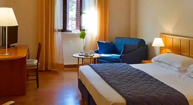 Komfort Vierer Zimmer Hotel dei Duchi