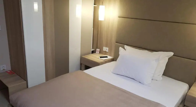 Номер Standard Hotel Crystal Light