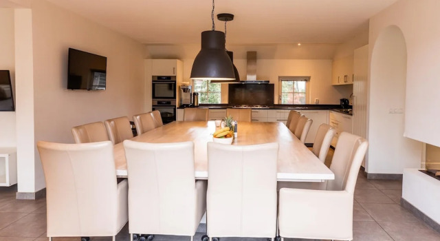 Wellness Villa in Peaceful Nature, Rezerwuj Willa Hellendoorn Twente
