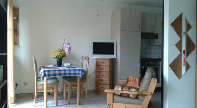 Студия B&B am See Köln - Privatzimmer