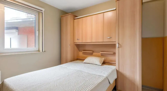 Cozy Apartment in Belgium With Parking, Rezerwuj Apartament Hotele w Bruksela z parkingiem, Parking