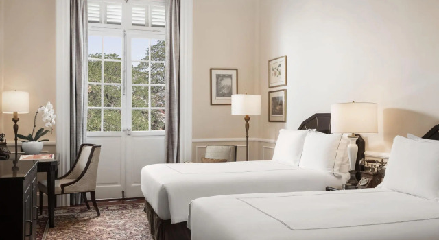 Двухместный номер Landmark Raffles Hotel Le Royal