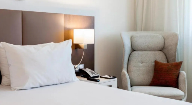 Двухместный номер Guest AC Hotel by Marriott Paris Le Bourget Airport