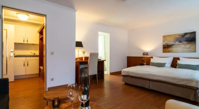 Апартаменты Hotel Engbert
