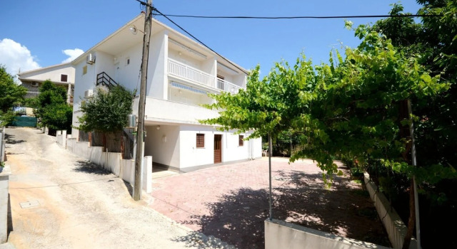 Apartments Vinka