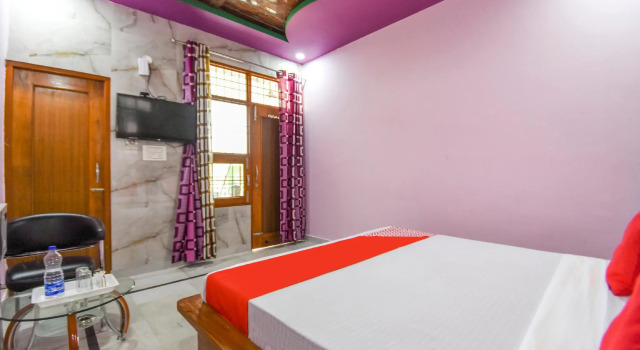 OYO 48260 Hotel Grand City