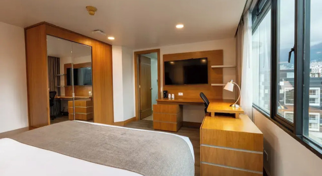Двухместный полулюкс Garden Floor Wyndham Garden Quito