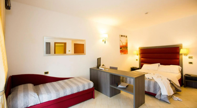 Grand Hotel Elite, Book Hotel Cascia Umbrien