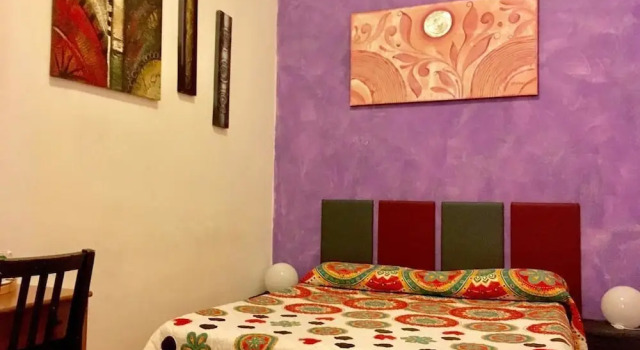 Colosseumrooms, Забронировать Отель Отели Рима с завтраком, рядом с Больница Сан-Джованни, Завтраки