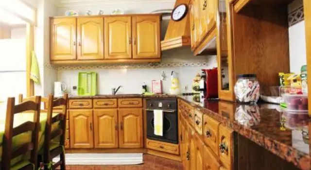 GuestHouse Pombinha, Rezervovat Hotel Hotely v Oeste s parkováním, Parkování
