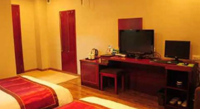 Super 8 Hotel Chishui He Bin Xi Lu, Varaa Hotelli Chishui Guizhou