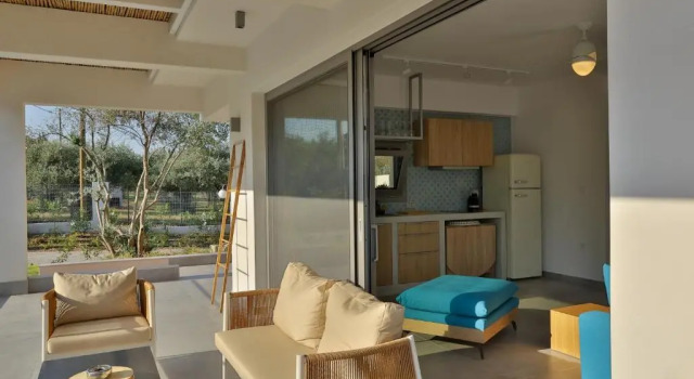 4 Roses Pool Villas, Book Villa Leptokaria 