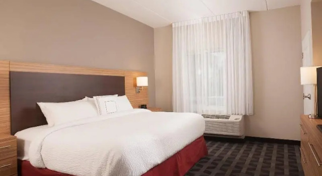 Люкс TownePlace Suites Charleston Airport/Convention Center