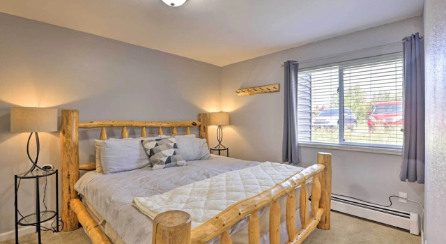 Апартаменты с 3 комнатами Luxe Fraser Condo: Community Pool and Hot Tub Open